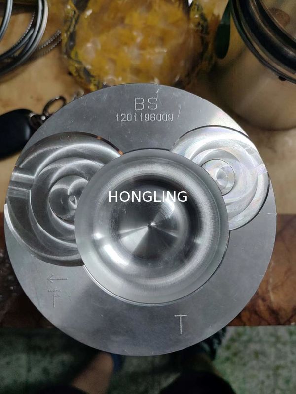 12011-96013 Nissan Genuine Spare Parts PD6 PD6T Diesel Engine Piston 12011-96009 12011-96007